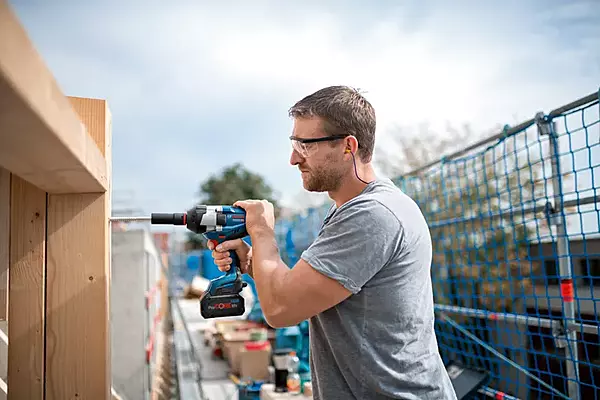 BOSCH GDS18V-1050H IMPACT WRENCH(PART NO-06019J85F0) — view 2
