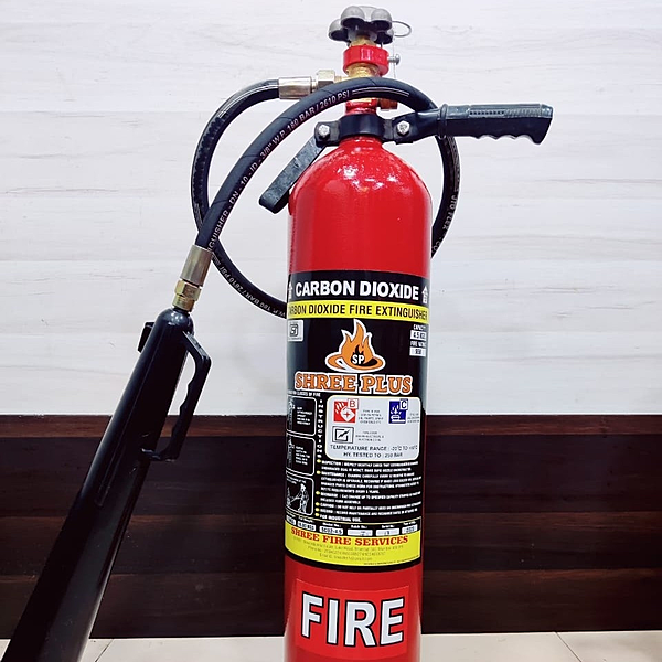 CO2 TYPE FIRE EXTINGUISHER REFILLING 2KG