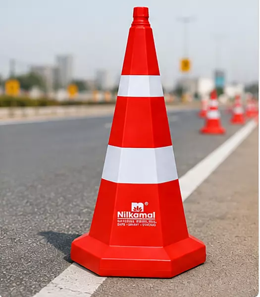 H2HX750 SAFETY CONE NILKAMAL HEIGHT 750 MM — view 2