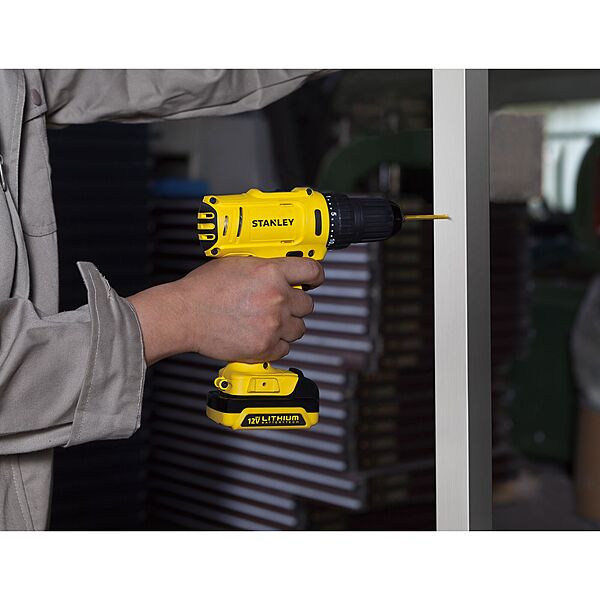 STANLEY SCD121S2K-B1 10.8V-1.5AH Drill Driver — view 4